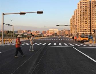 龙岗龙凤路划线